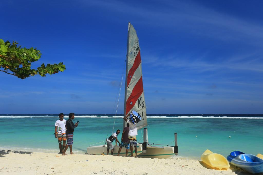 Ripple Beach Inn Hulhumalé Eksteriør billede